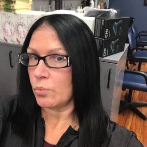 Meet your Posher, Stacey